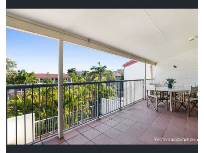 2 Waverley Road, Taringa QLD 4068