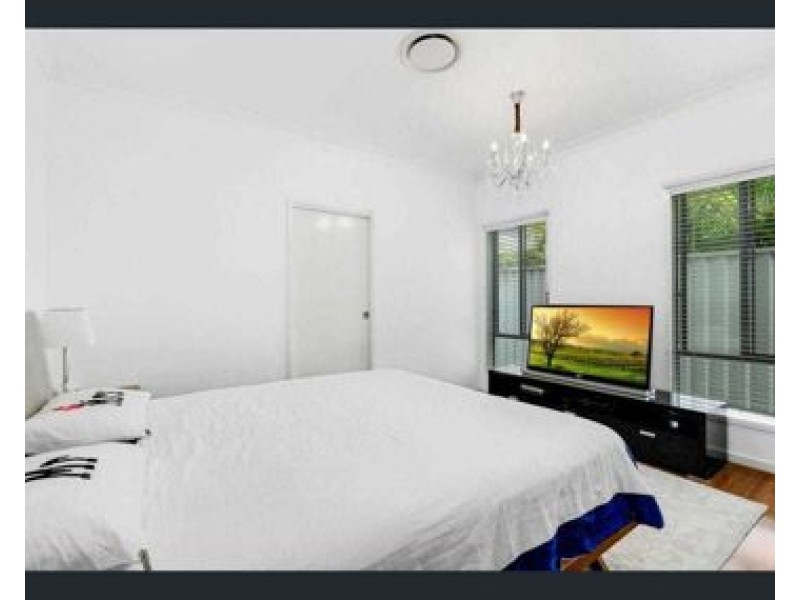 31 South Bay drive, Varsity Lakes QLD 4227