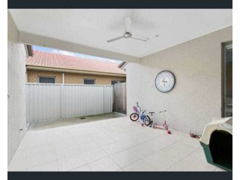 31 South Bay drive, Varsity Lakes QLD 4227