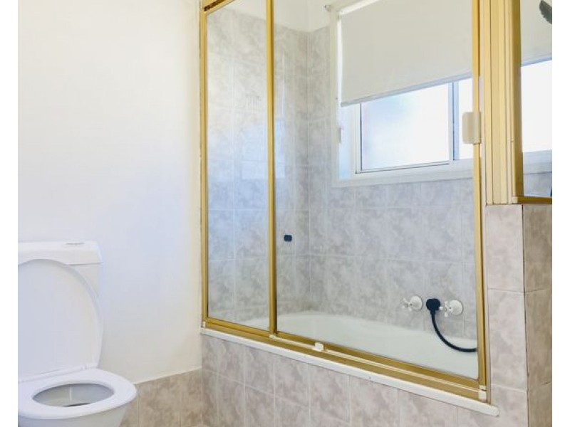 71 Todman St, Carina QLD 4152