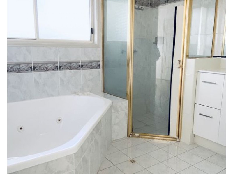 71 Todman St, Carina QLD 4152