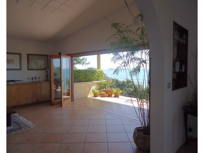 7 Tari Place, Trinity Beach QLD 4879