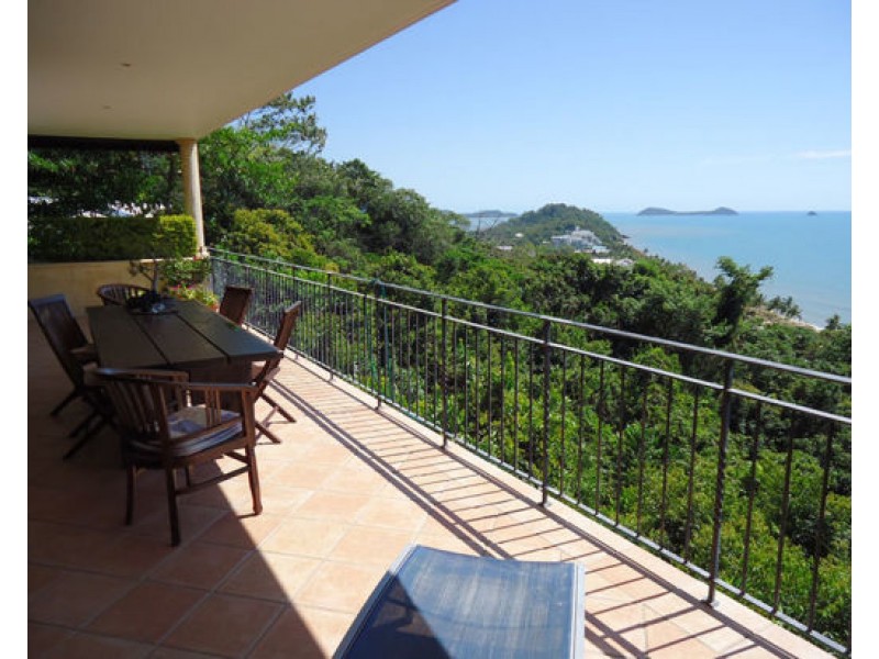 7 Tari Place, Trinity Beach QLD 4879