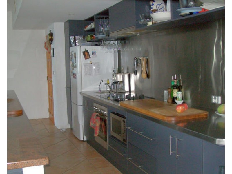 7 Tari Place, Trinity Beach QLD 4879