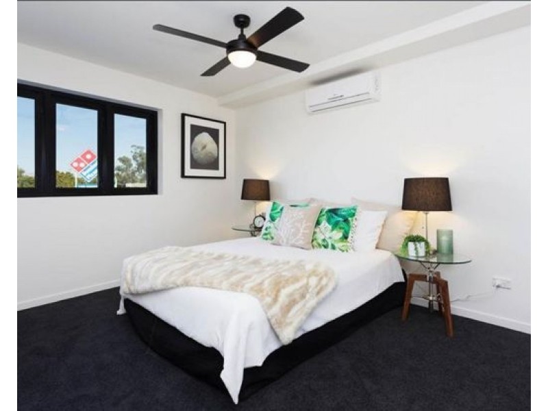 62 Shottery Street, Yeronga QLD 4104