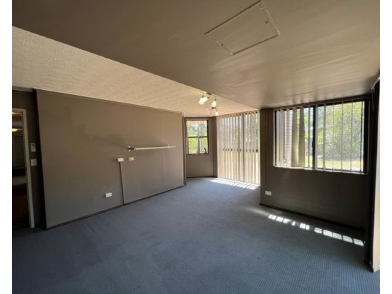 1/40 Murev Way, Carrara QLD 4211