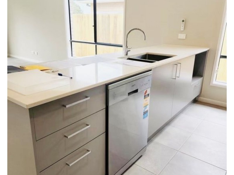 97 Riverview Parkway, Griffin QLD 4503