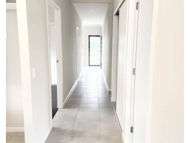 97 Riverview Parkway, Griffin QLD 4503