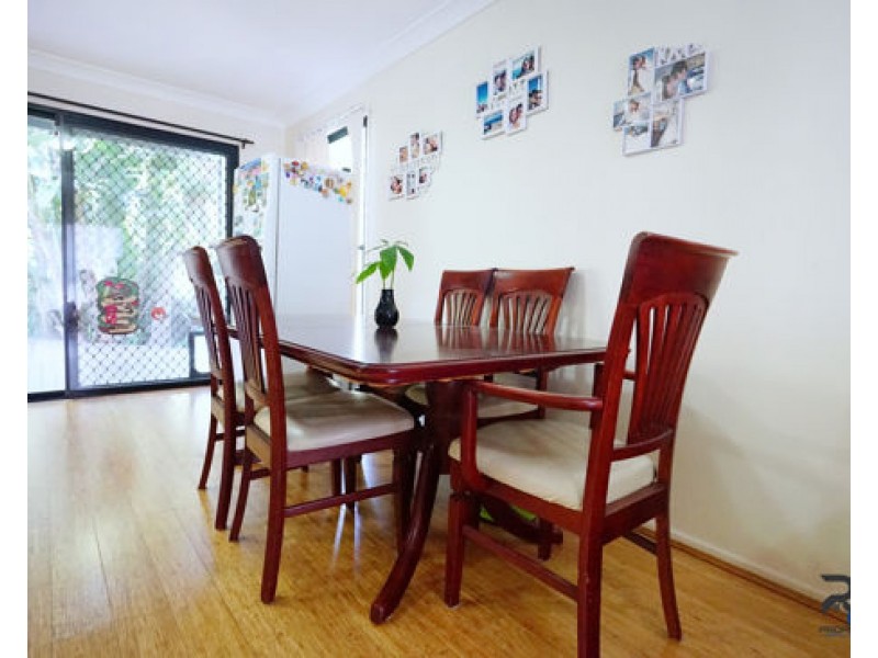 21 / 23a Ronmack St, Chermside QLD 4032