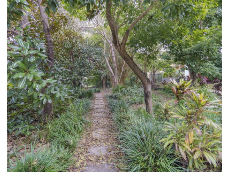 62 29 Alpha St, Taringa QLD 4068