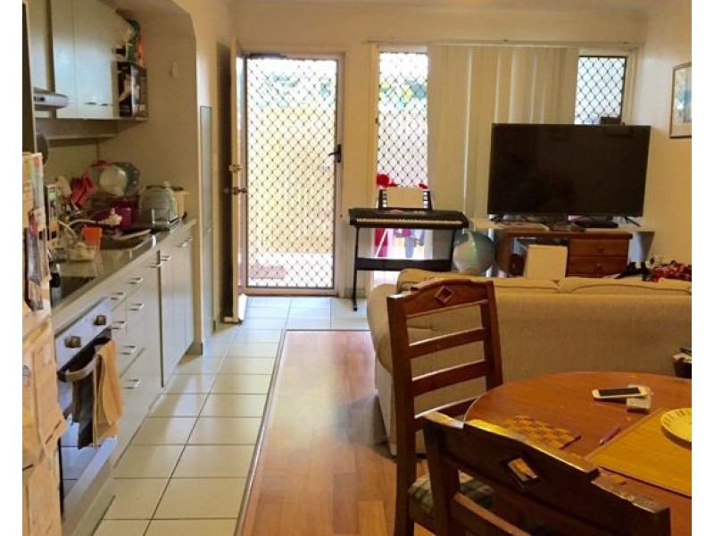 14 33 Lagonda St, Annerley QLD 4103