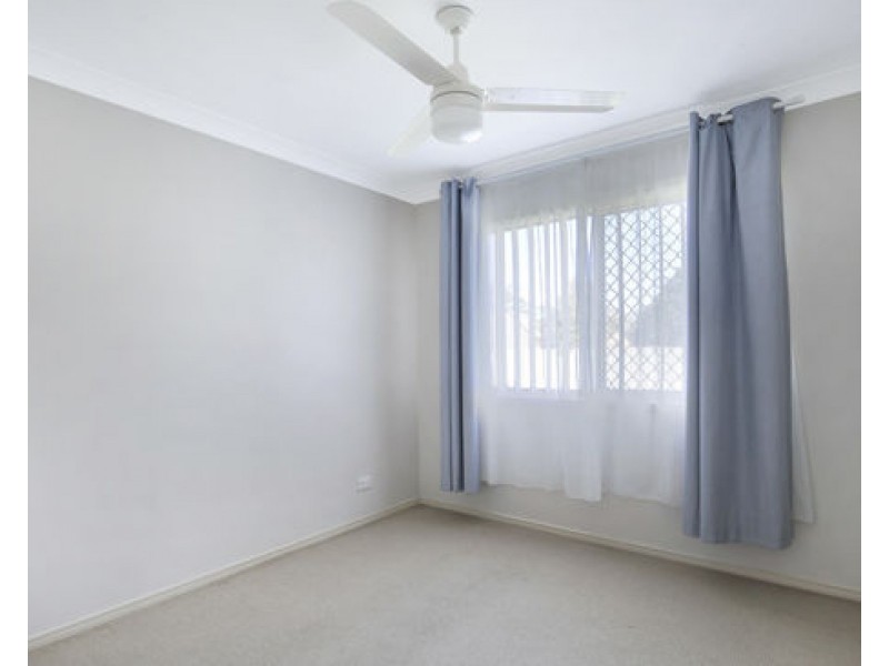 1 Dysart Street, Rothwell QLD 4022