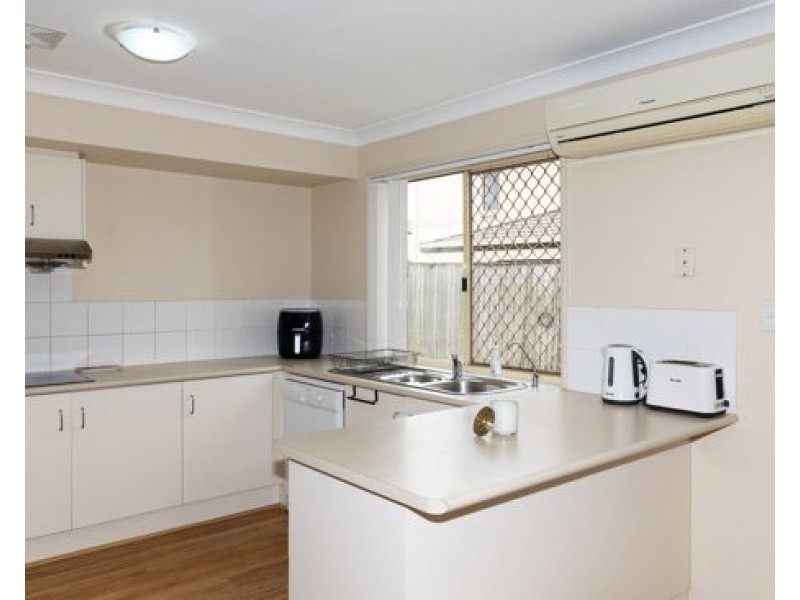 30B/9 Hillview st, Runcorn QLD 4113