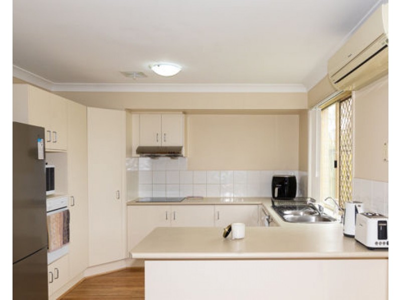 30B/9 Hillview st, Runcorn QLD 4113