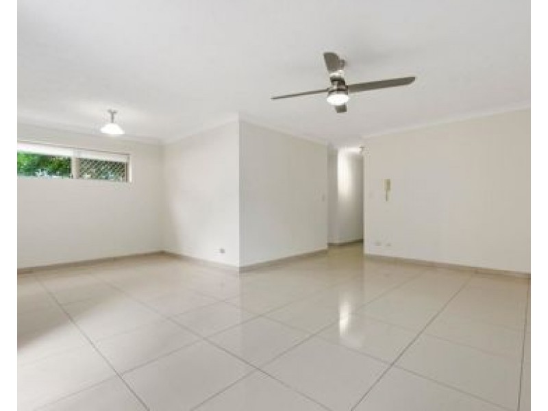 1/16 Suez Street, Gordon Park QLD 4031
