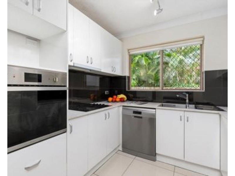 1/16 Suez Street, Gordon Park QLD 4031