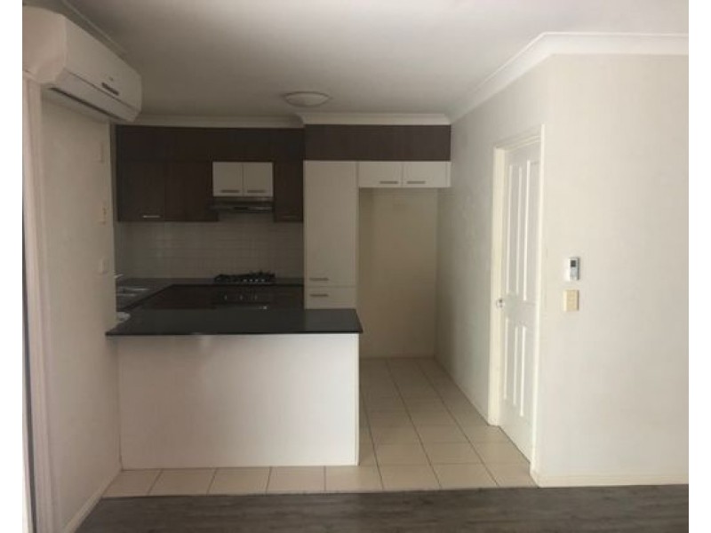 9 24 Jessica Drive Upper Coomera, Upper Coomera QLD 4209