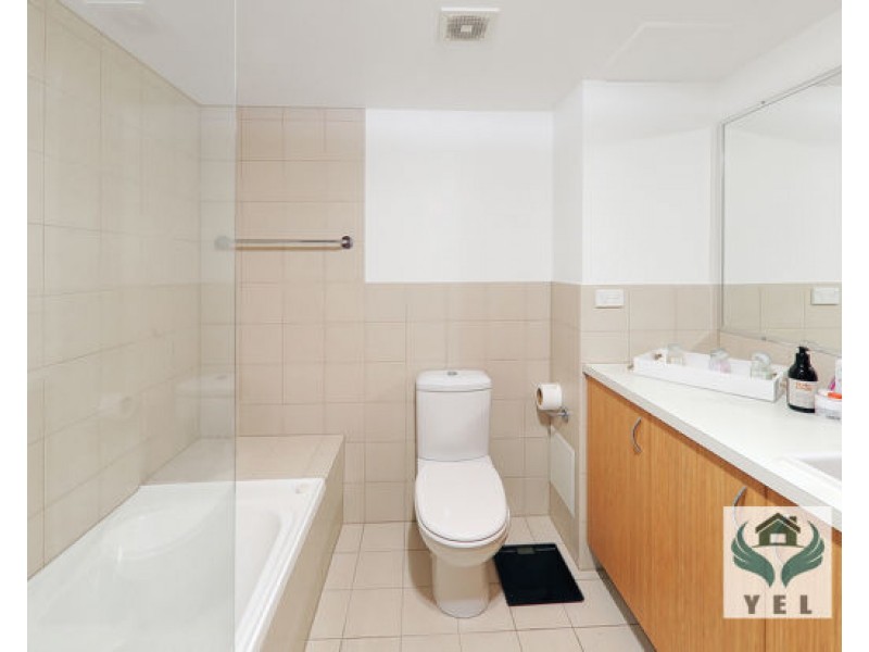 805/33 Clark st, Biggera Waters QLD 4216