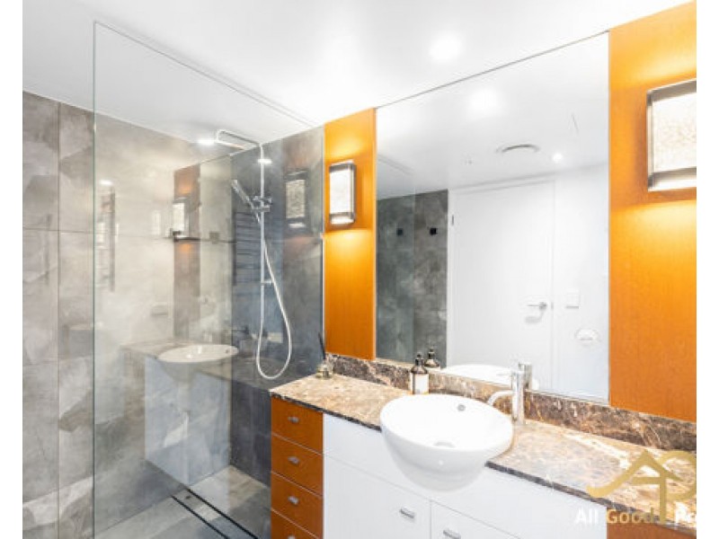 3255/23 Ferny Avenue, Surfers Paradise QLD 4217