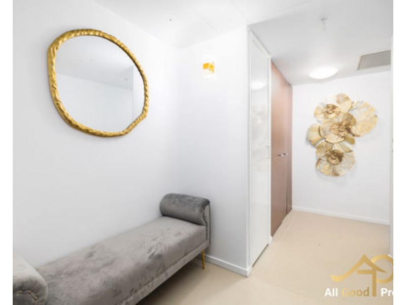 3255/23 Ferny Avenue, Surfers Paradise QLD 4217