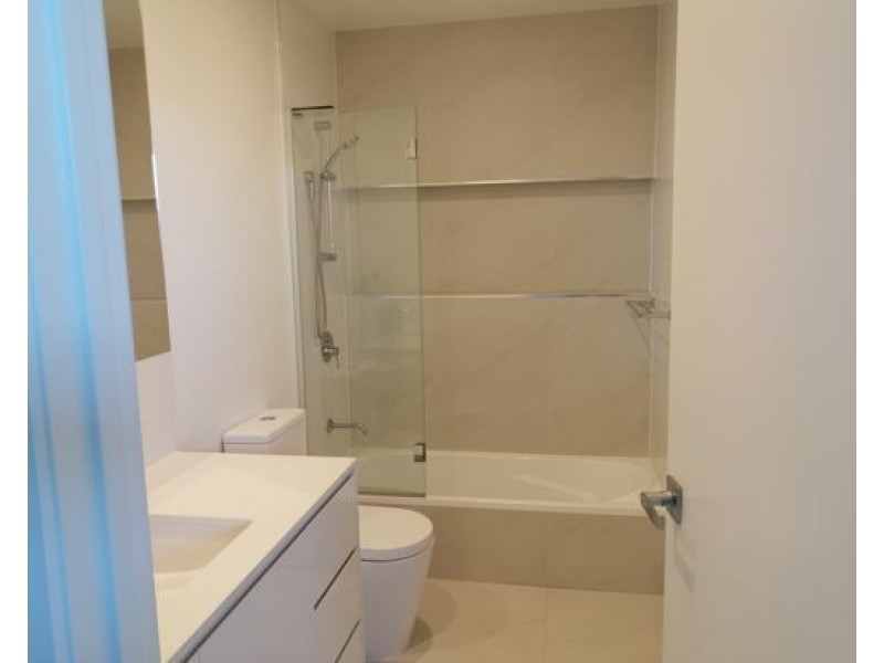 2 Bella Ave, Robina QLD 4226