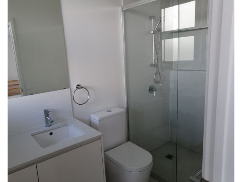 2 Bella Ave, Robina QLD 4226