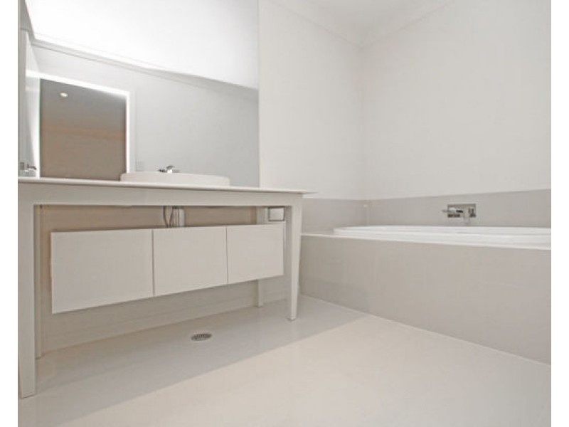 151 North Hill Drive Robina, Robina QLD 4226