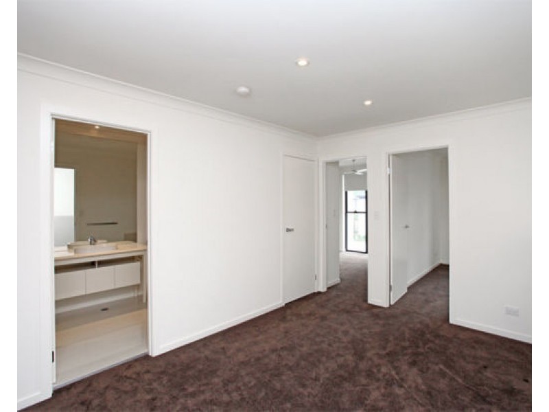 151 North Hill Drive Robina, Robina QLD 4226