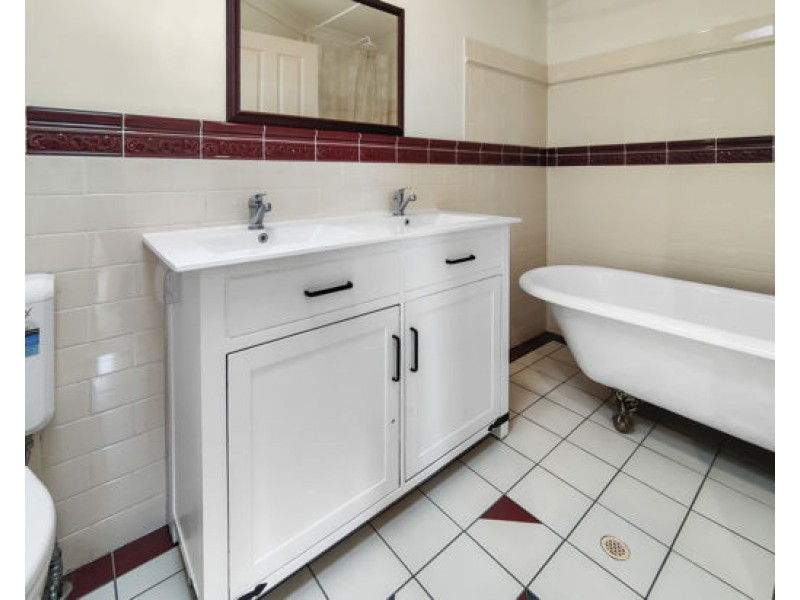 3/87 Russell Tce, Indooroopilly QLD 4068