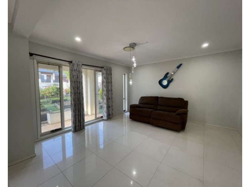 114 Cloverdale Road, Doolandella QLD 4077