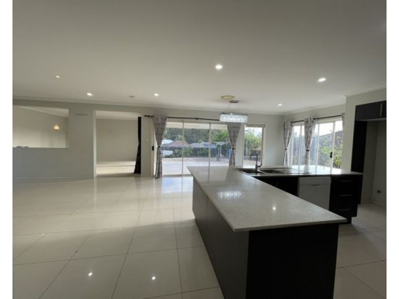 114 Cloverdale Road, Doolandella QLD 4077
