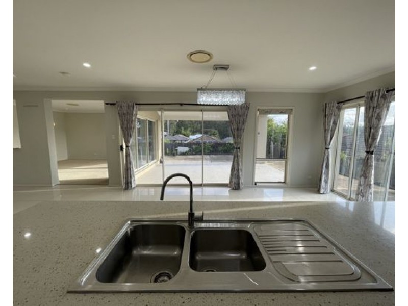 114 Cloverdale Road, Doolandella QLD 4077