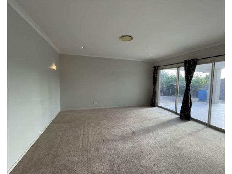 114 Cloverdale Road, Doolandella QLD 4077