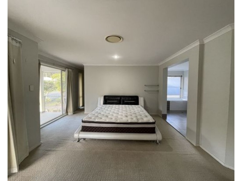 114 Cloverdale Road, Doolandella QLD 4077
