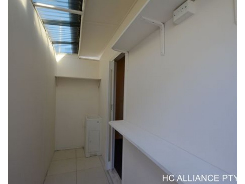 UNIT 8 67 Heussler Tce, Milton QLD 4064