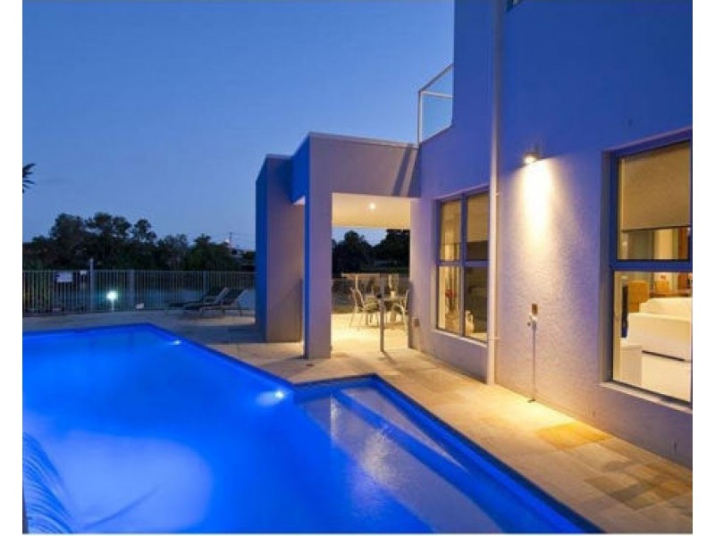 17 La Spezia Court, Surfers Paradise QLD 4217