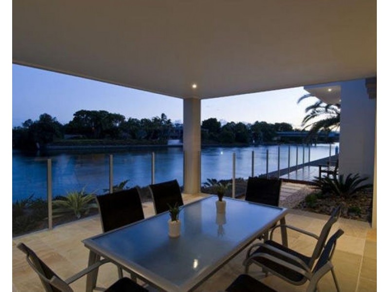 17 La Spezia Court, Surfers Paradise QLD 4217