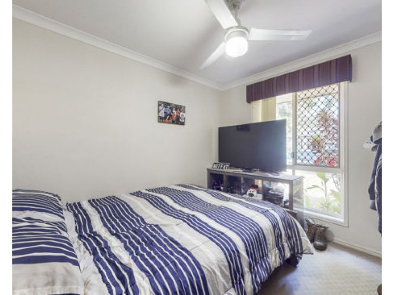5 Innes Close, Parkinson QLD 4115