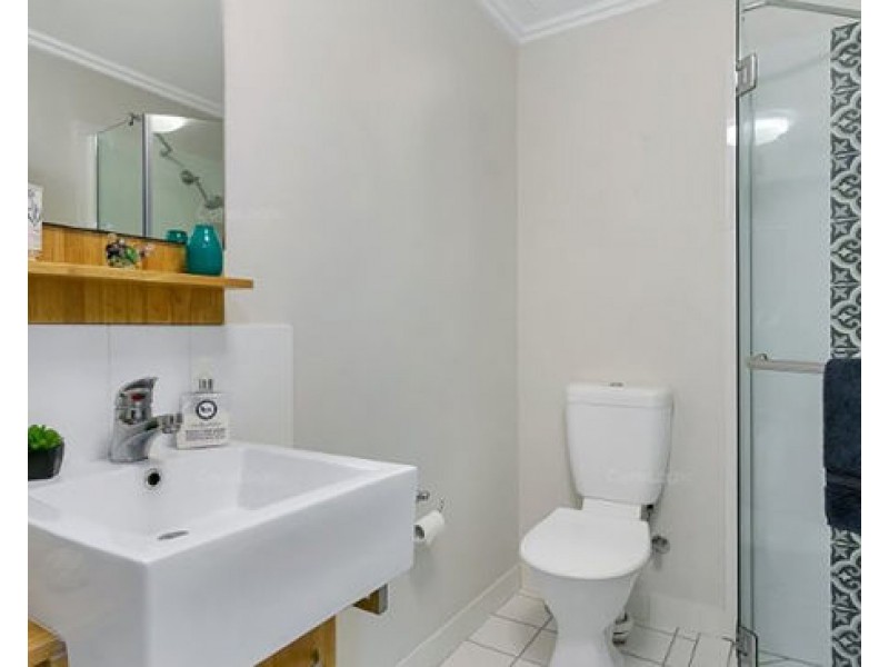 113 2-8 Rigg Street, Woree QLD 4868