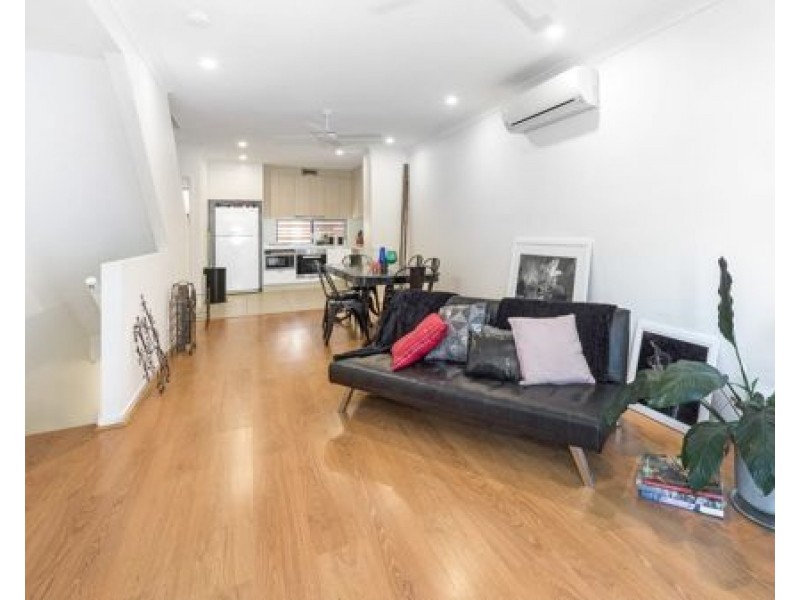 5/3028 The Boulevarde,, Carrara QLD 4211