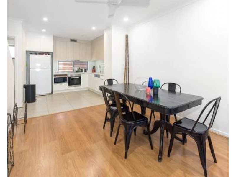 5/3028 The Boulevarde,, Carrara QLD 4211