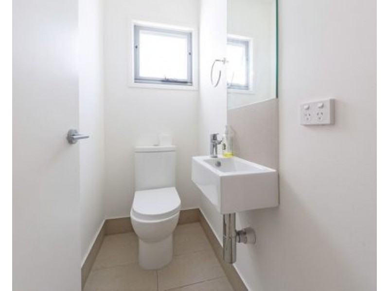 5/3028 The Boulevarde,, Carrara QLD 4211