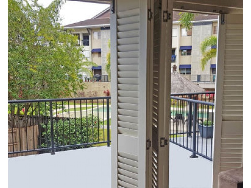 104 22 Ward Street, Mooroobool QLD 4870