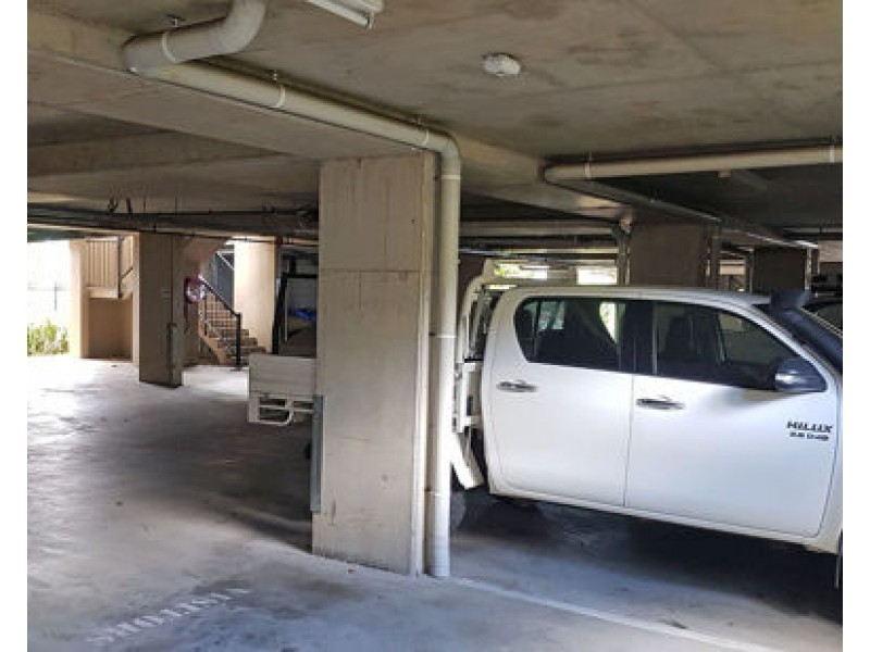 104 22 Ward Street, Mooroobool QLD 4870