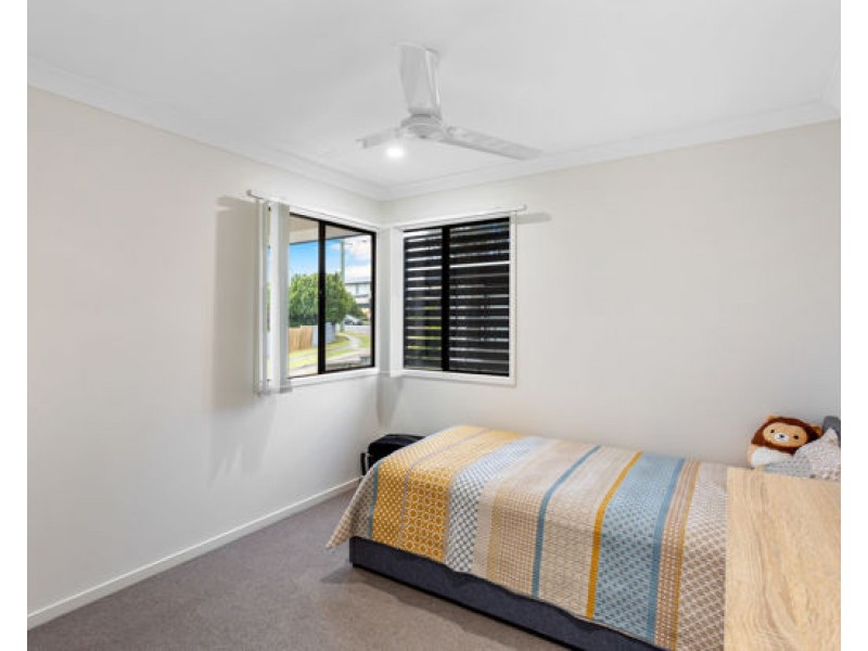 18/7 Franco Place, Bridgeman Downs QLD 4035