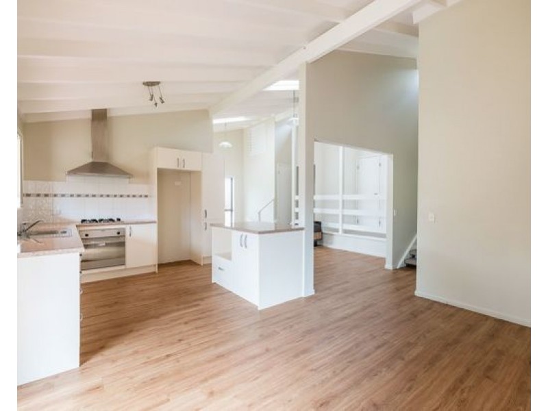 343 Winstanley street, Carindale QLD 4152