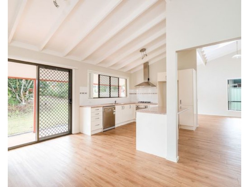 343 Winstanley street, Carindale QLD 4152