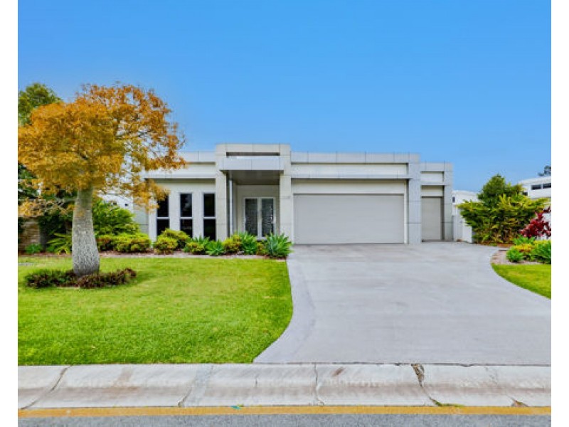 2008 THE BOULEVARDE, Benowa QLD 4217