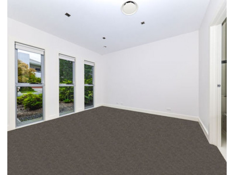 2008 THE BOULEVARDE, Benowa QLD 4217