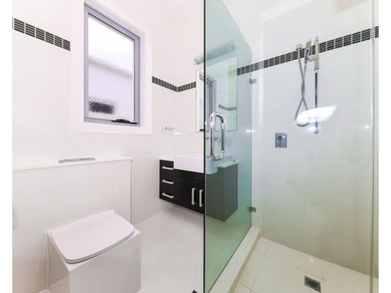 2008 THE BOULEVARDE, Benowa QLD 4217